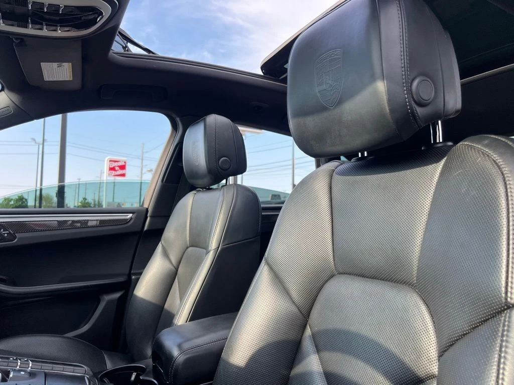 Porsche Macan, снимка 4 - Автомобили и джипове - 56203582