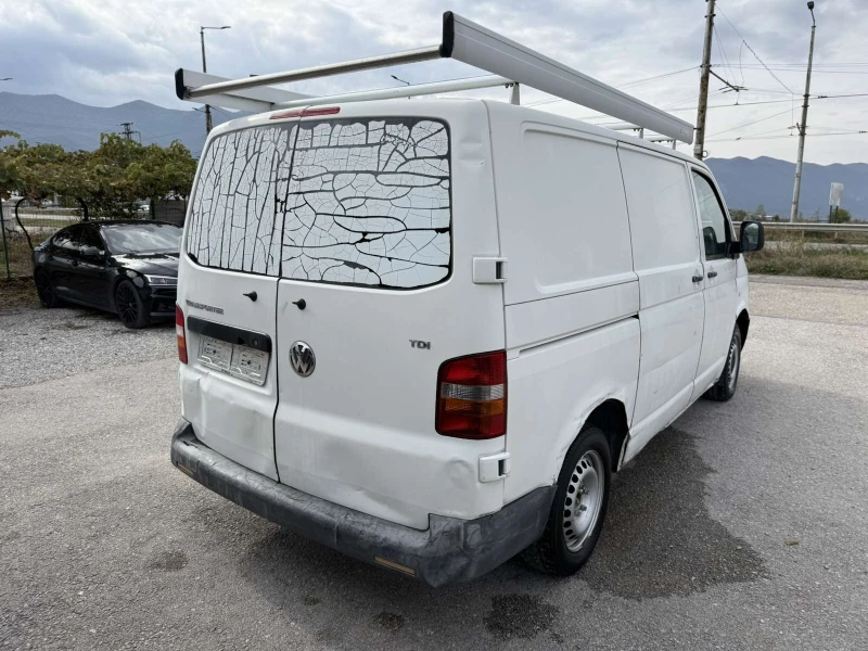 VW T5 1.9TDI 90ks Italia, снимка 6 - Бусове и автобуси - 52132412