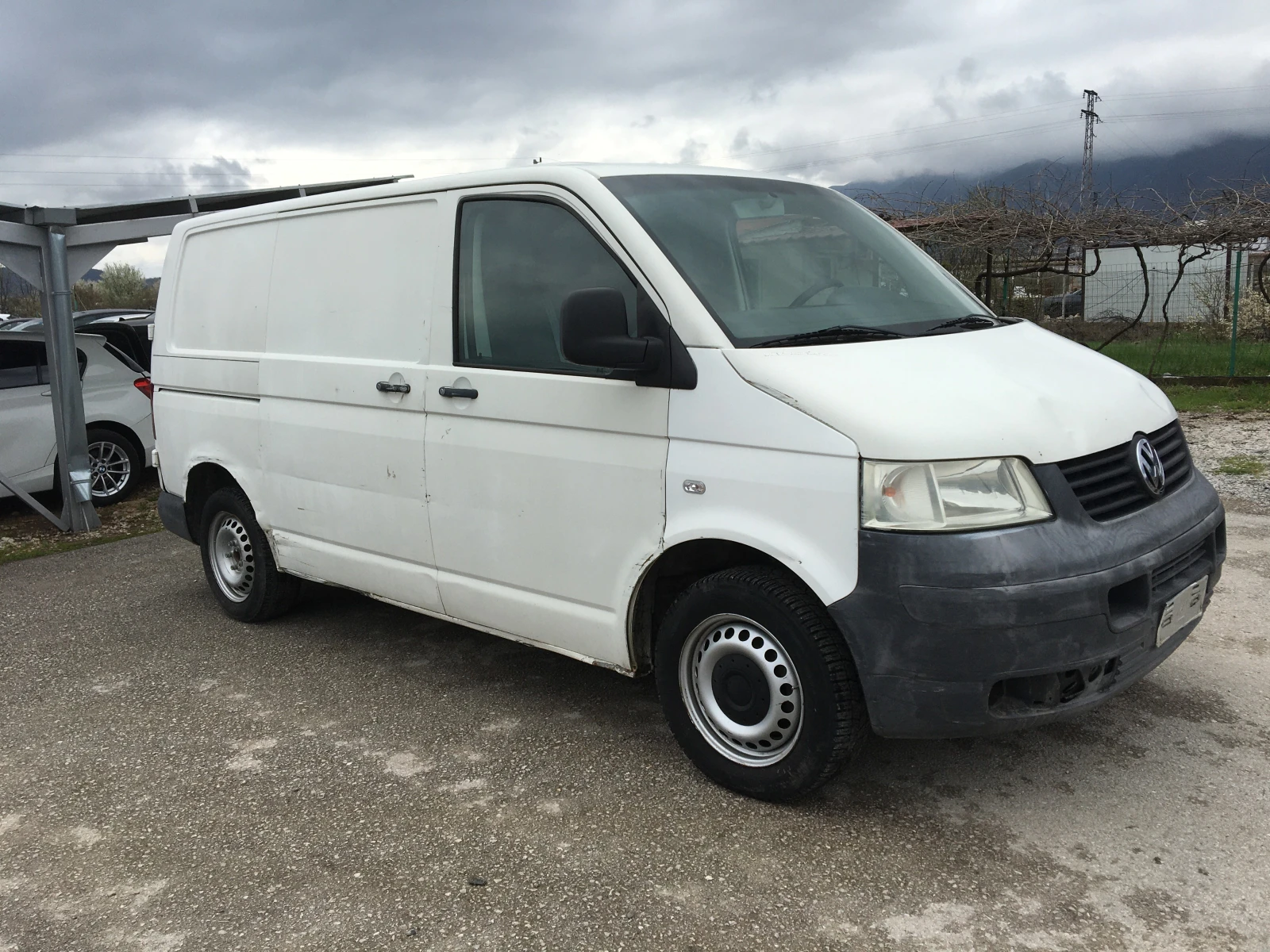 VW T5 1.9TDI 90ks Italia, снимка 4 - Бусове и автобуси - 52132412
