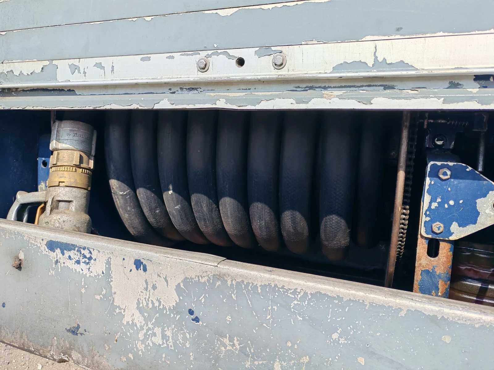 Mercedes-Benz Actros Цистерна за гориво, снимка 6 - Камиони - 53747007