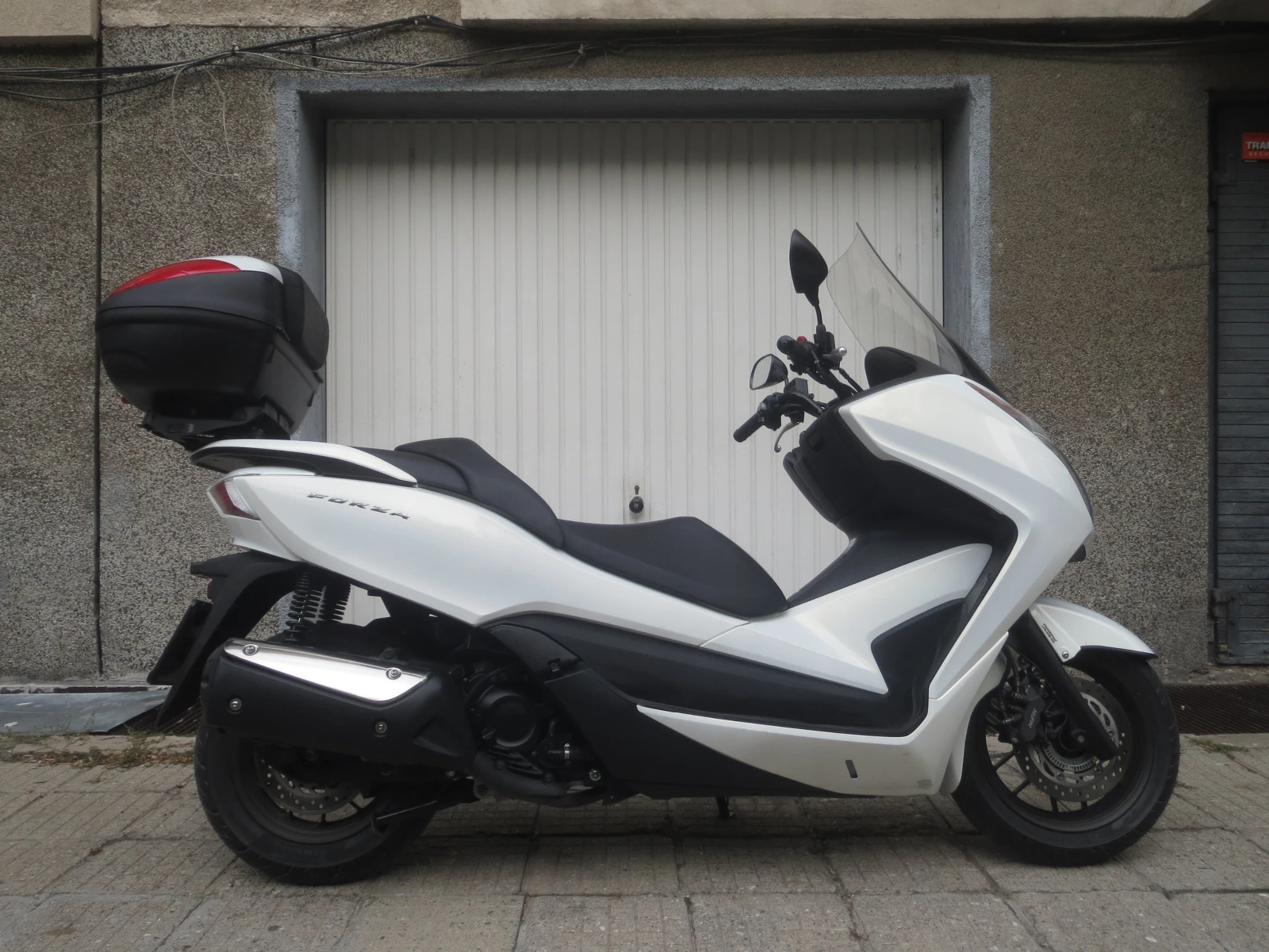 Honda Forza 300 ABS, снимка 1