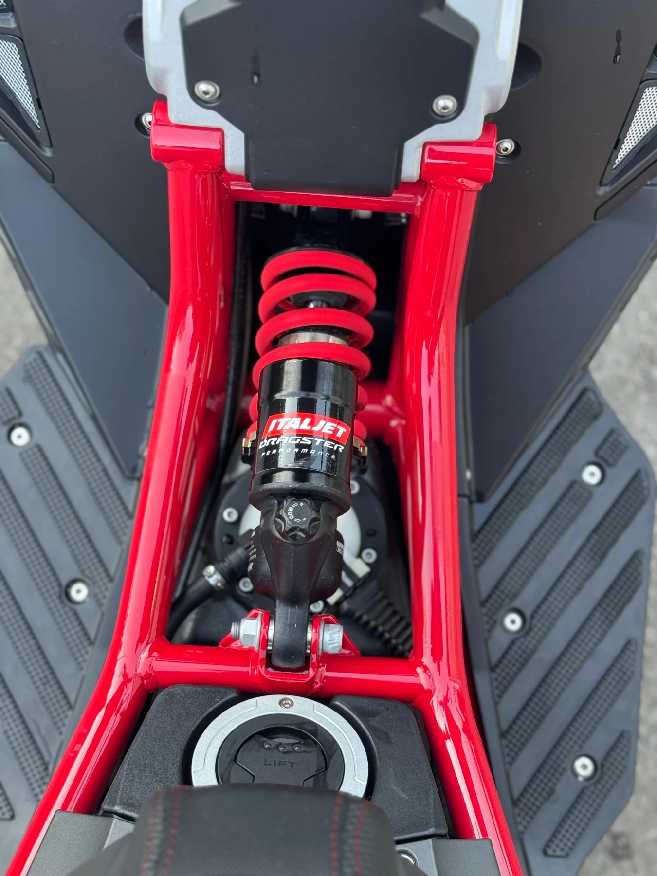 Italjet Dragster Italdjet Dragster 200 / AKRAPOVIC - изображение 6