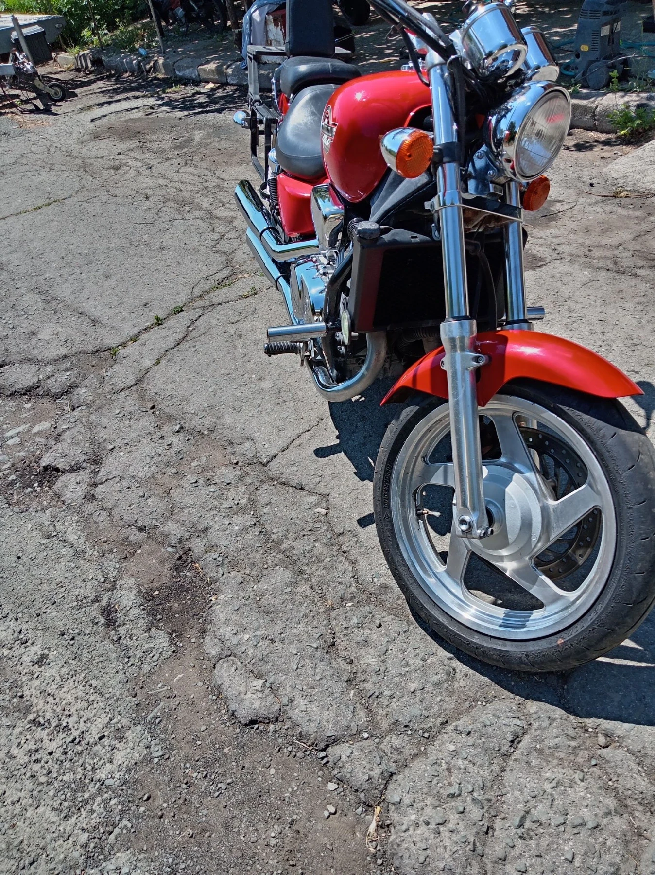 Honda Magna, снимка 11 - Мотоциклети и мототехника - 55625036