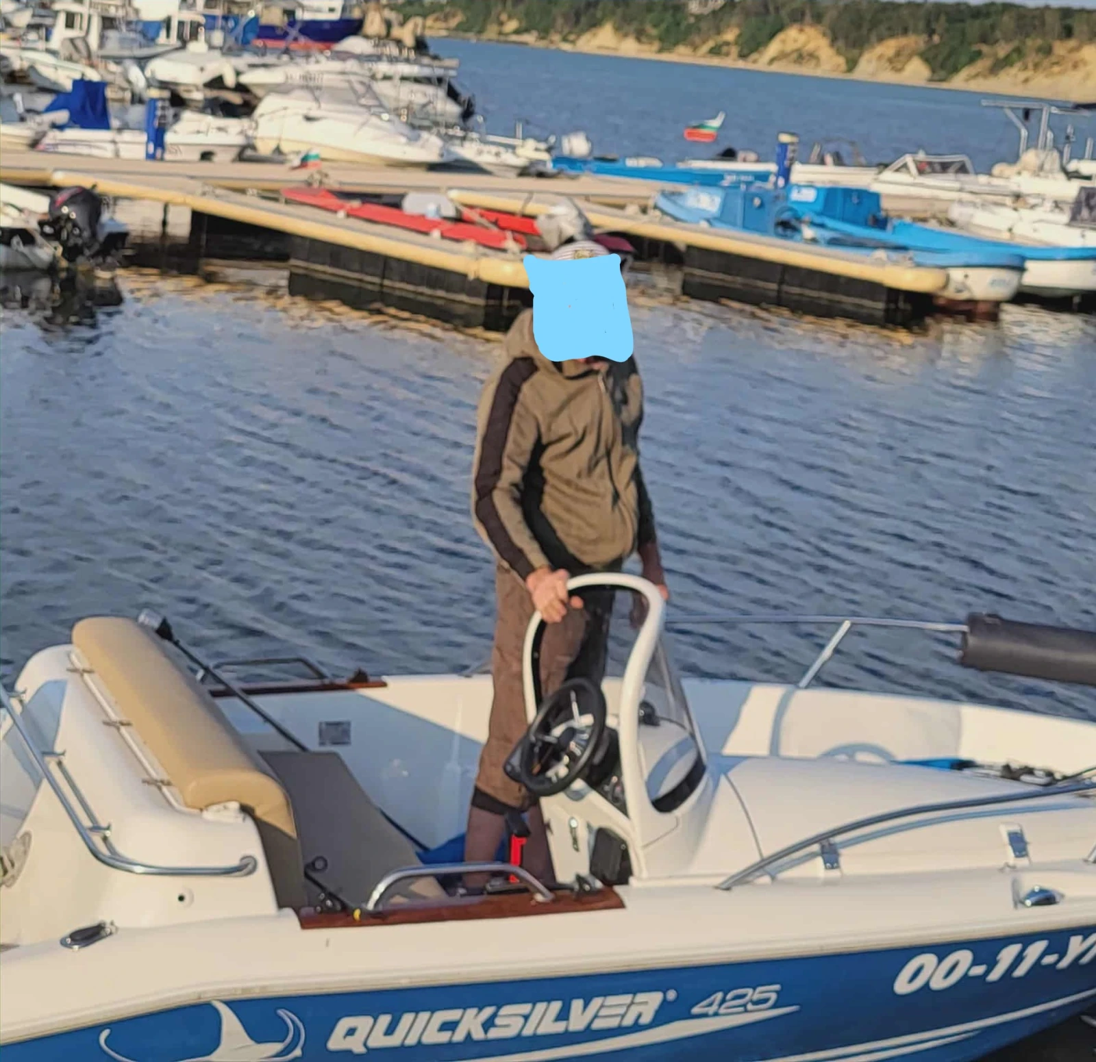  Quicksilver 4.25 | Mobile.bg   11