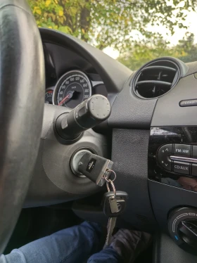 Mazda 2 Fashion, снимка 15