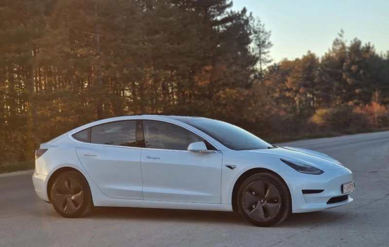 Tesla Model 3 Европейска, снимка 7 - Автомобили и джипове - 47844074