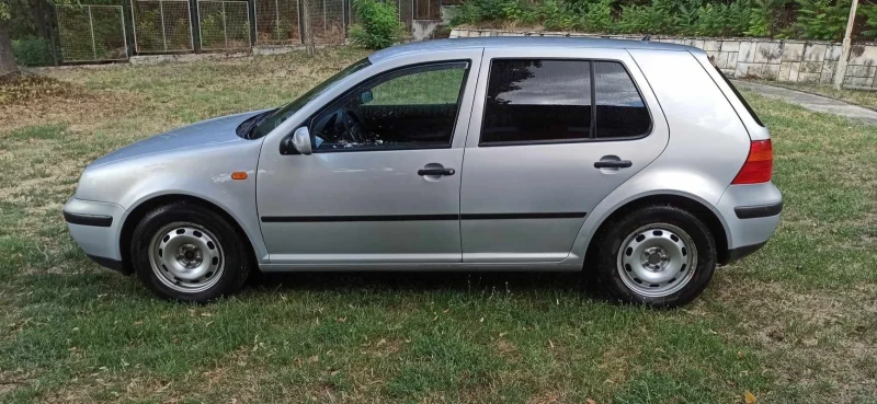 VW Golf 1, 6 бензин-газ, снимка 10 - Автомобили и джипове - 48739316