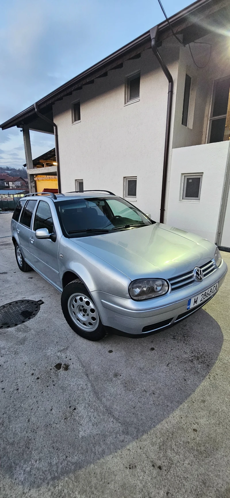 VW Golf 1.9 TDI 4X4, снимка 1 - Автомобили и джипове - 48789282