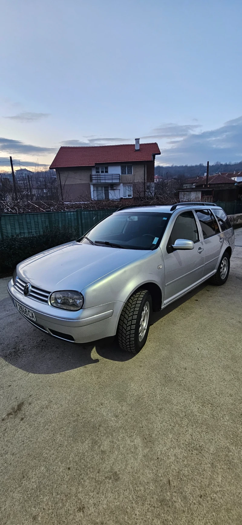 VW Golf 1.9 TDI 4X4, снимка 3 - Автомобили и джипове - 48789282