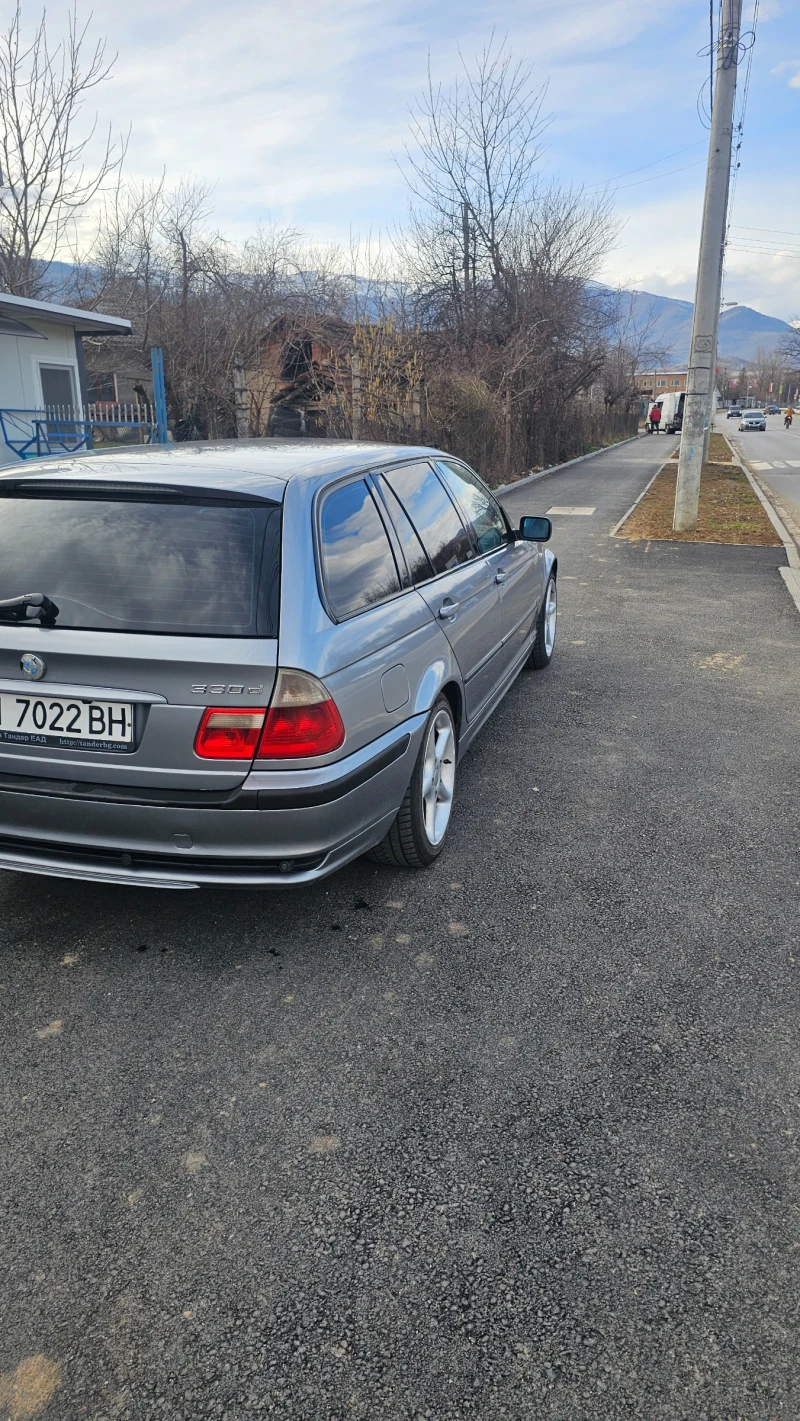 BMW 330, снимка 6 - Автомобили и джипове - 49118993