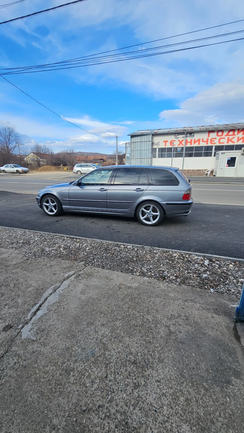 BMW 330, снимка 1 - Автомобили и джипове - 49118993