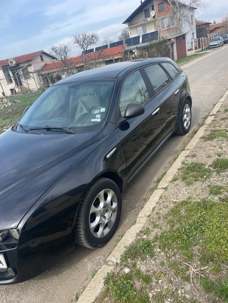 Alfa Romeo 159, снимка 2 - Автомобили и джипове - 49477659