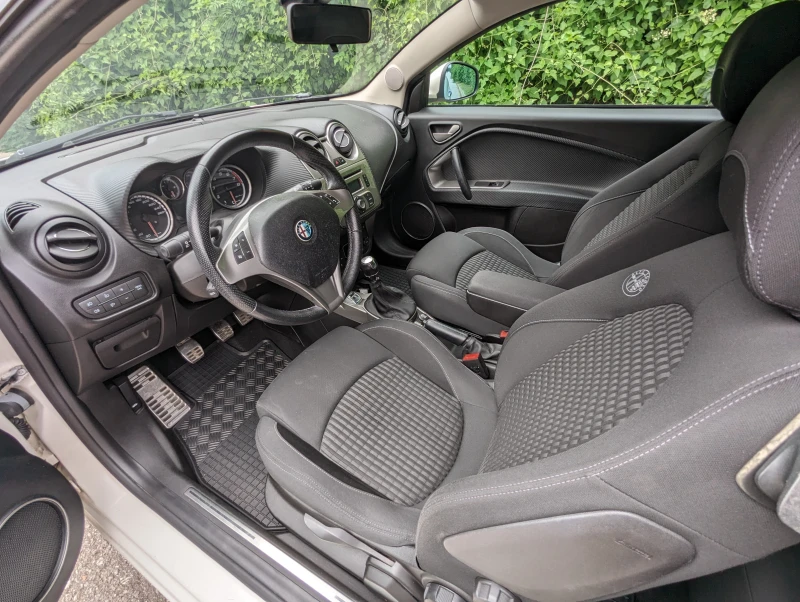 Alfa Romeo MiTo, снимка 9 - Автомобили и джипове - 52533922