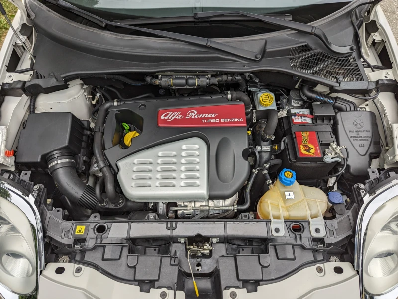 Alfa Romeo MiTo, снимка 6 - Автомобили и джипове - 52533922