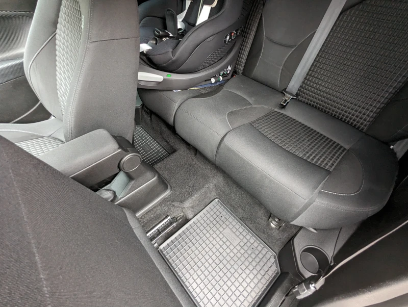 Alfa Romeo MiTo, снимка 16 - Автомобили и джипове - 52533922