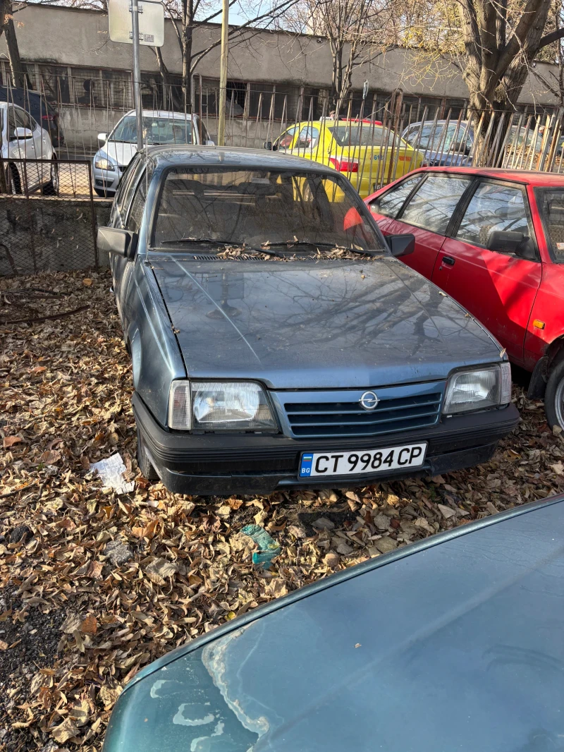 Opel Ascona Юбилейна!