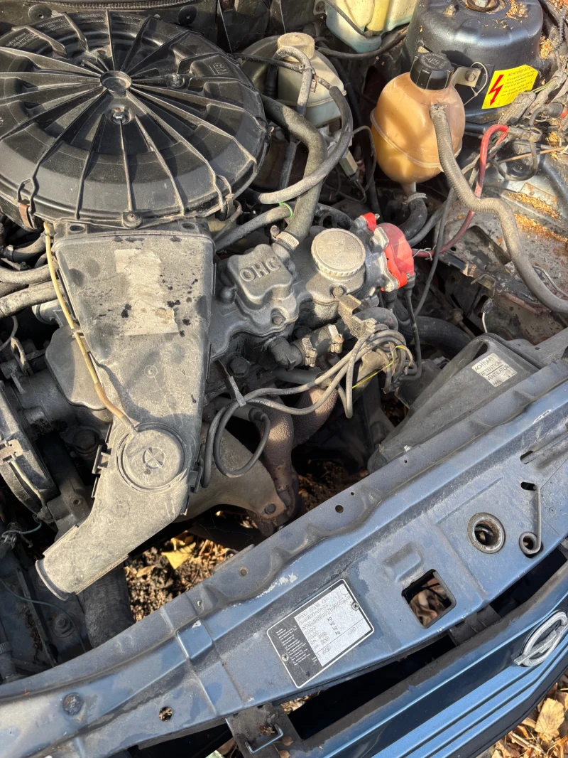 Opel Ascona Юбилейна!, снимка 12 - Автомобили и джипове - 51632564