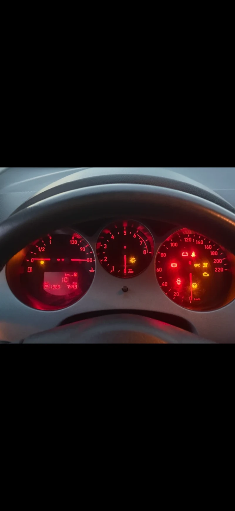 Seat Altea SWISS?? внос Швейцария перфектен мотор, снимка 12 - Автомобили и джипове - 52240274