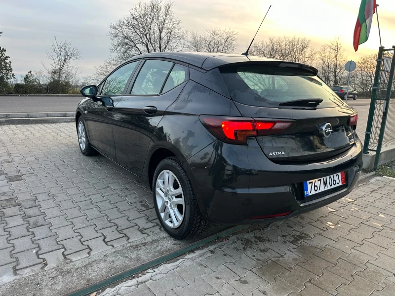 Opel Astra 1.6tdi Euro6 CarPlay  LED , снимка 8 - Автомобили и джипове - 52632469