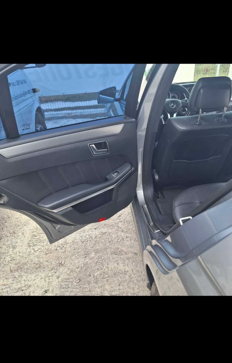 Mercedes-Benz E 220, снимка 5 - Автомобили и джипове - 52793249