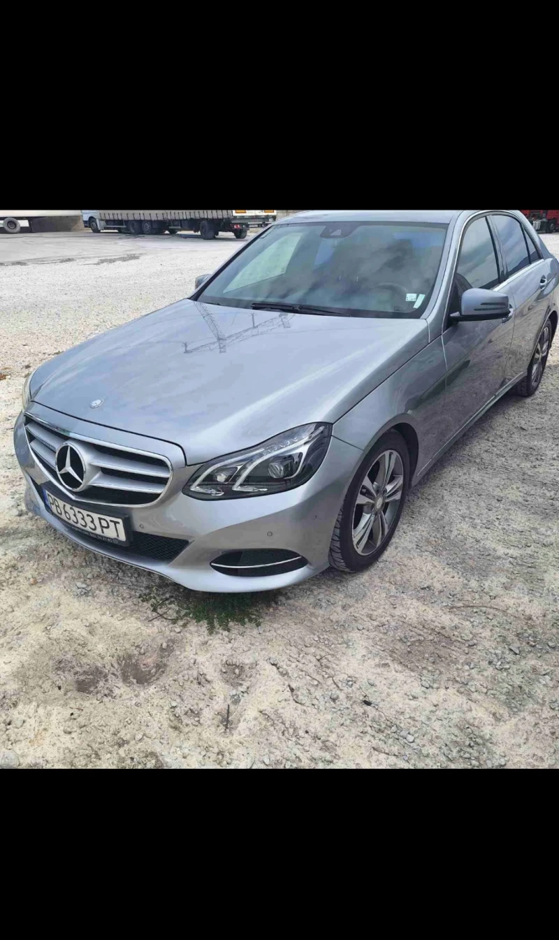 Mercedes-Benz E 220, снимка 2 - Автомобили и джипове - 52793249