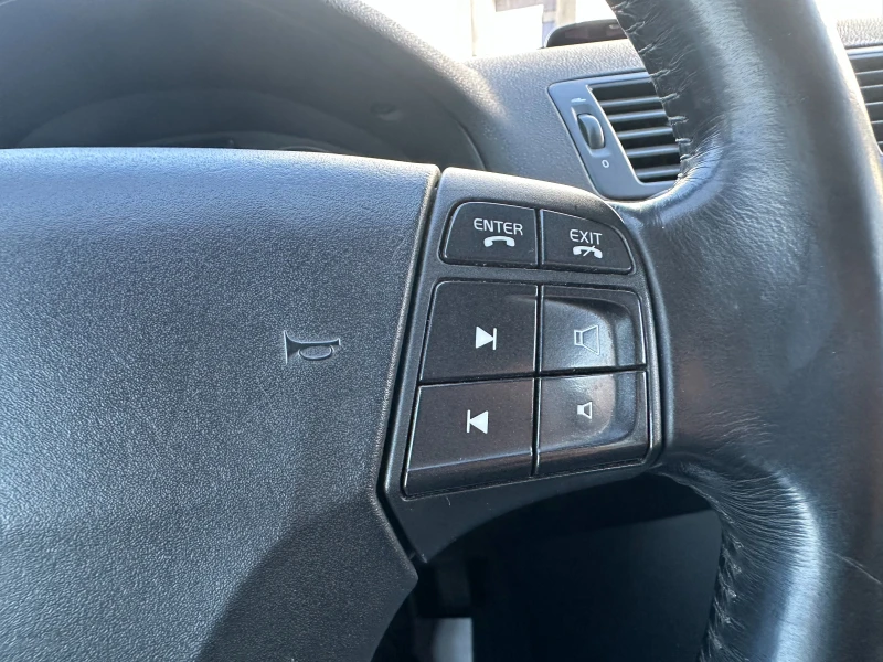 Volvo V50 2.0d 136 к.с. , снимка 15 - Автомобили и джипове - 53152301