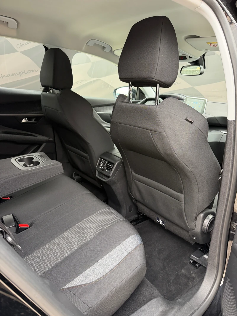 Peugeot 3008 Автомат 1.5BlueHDI, снимка 13 - Автомобили и джипове - 53455327