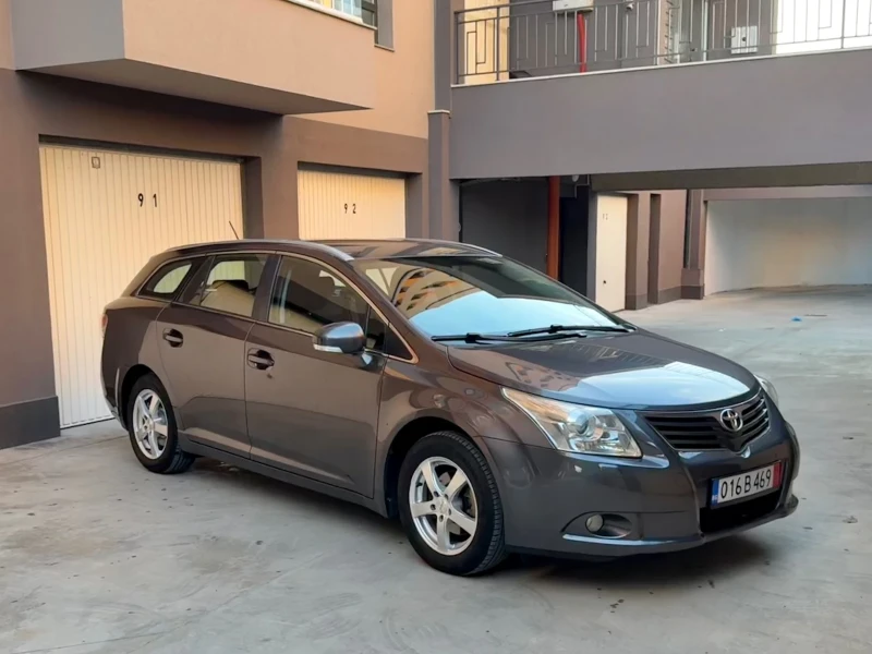 Toyota Avensis 1.8i - 11900 лв. / 6084.37 € - 55196061 1