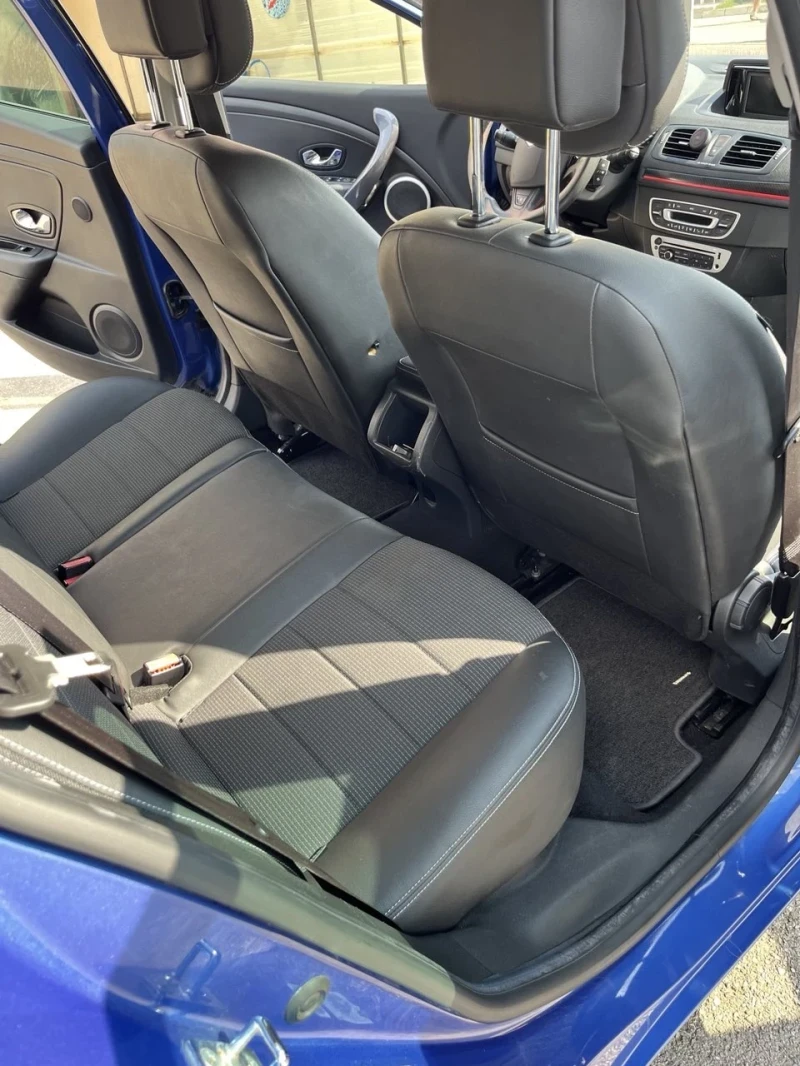 Renault Megane 1.5dci GT Line, снимка 11 - Автомобили и джипове - 53142872
