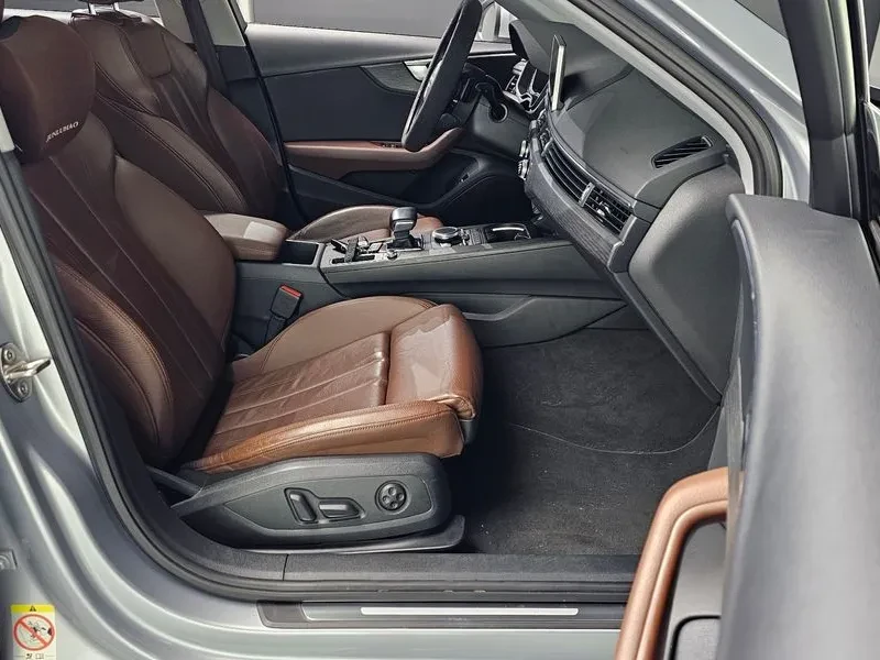 Audi A4 2.0 TDI Premium, снимка 10 - Автомобили и джипове - 53681226