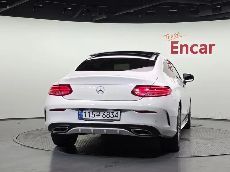 Mercedes-Benz C 180 COUPE SPORT KEYLESS, снимка 4 - Автомобили и джипове - 55391027