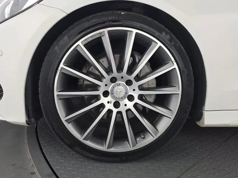 Mercedes-Benz C 180 COUPE SPORT KEYLESS, снимка 5 - Автомобили и джипове - 55391027