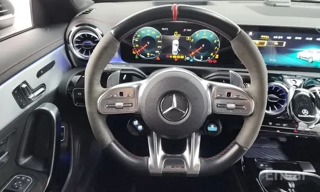 Mercedes-Benz CLA 45 AMG S 4MATIC+ , снимка 8 - Автомобили и джипове - 55787419