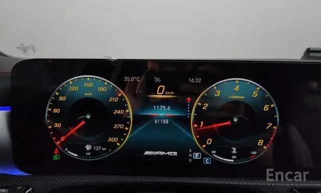 Mercedes-Benz CLA 45 AMG S 4MATIC+ , снимка 14 - Автомобили и джипове - 55787419