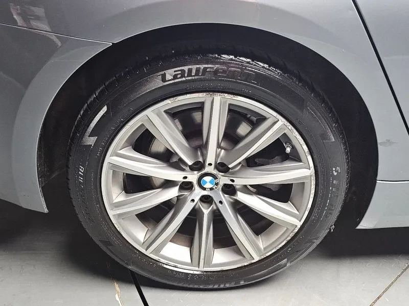 BMW 520 LUXURY G30, снимка 5 - Автомобили и джипове - 55789804