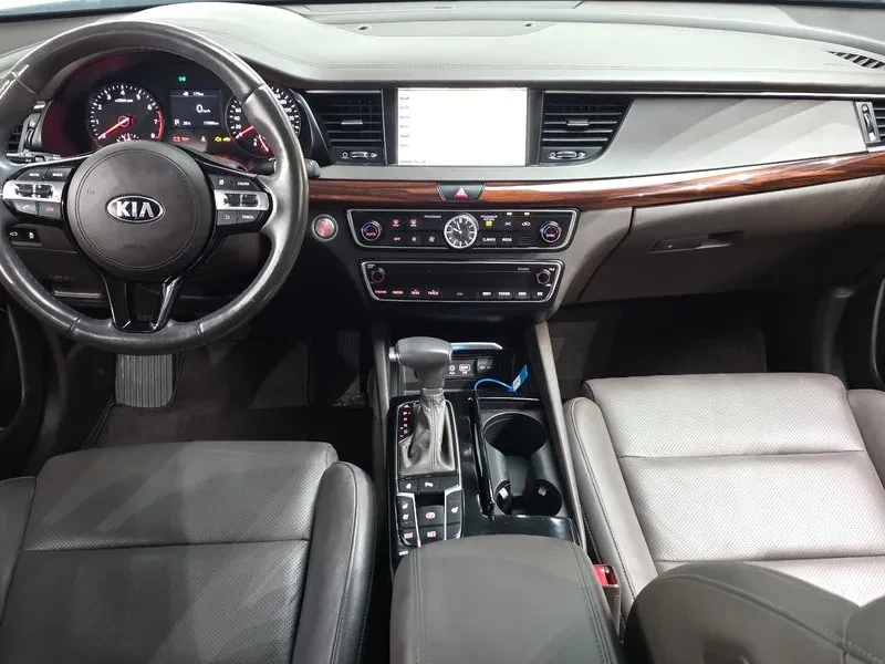 Kia K7 2.4 Gdi Prestige, снимка 7 - Автомобили и джипове - 56304828