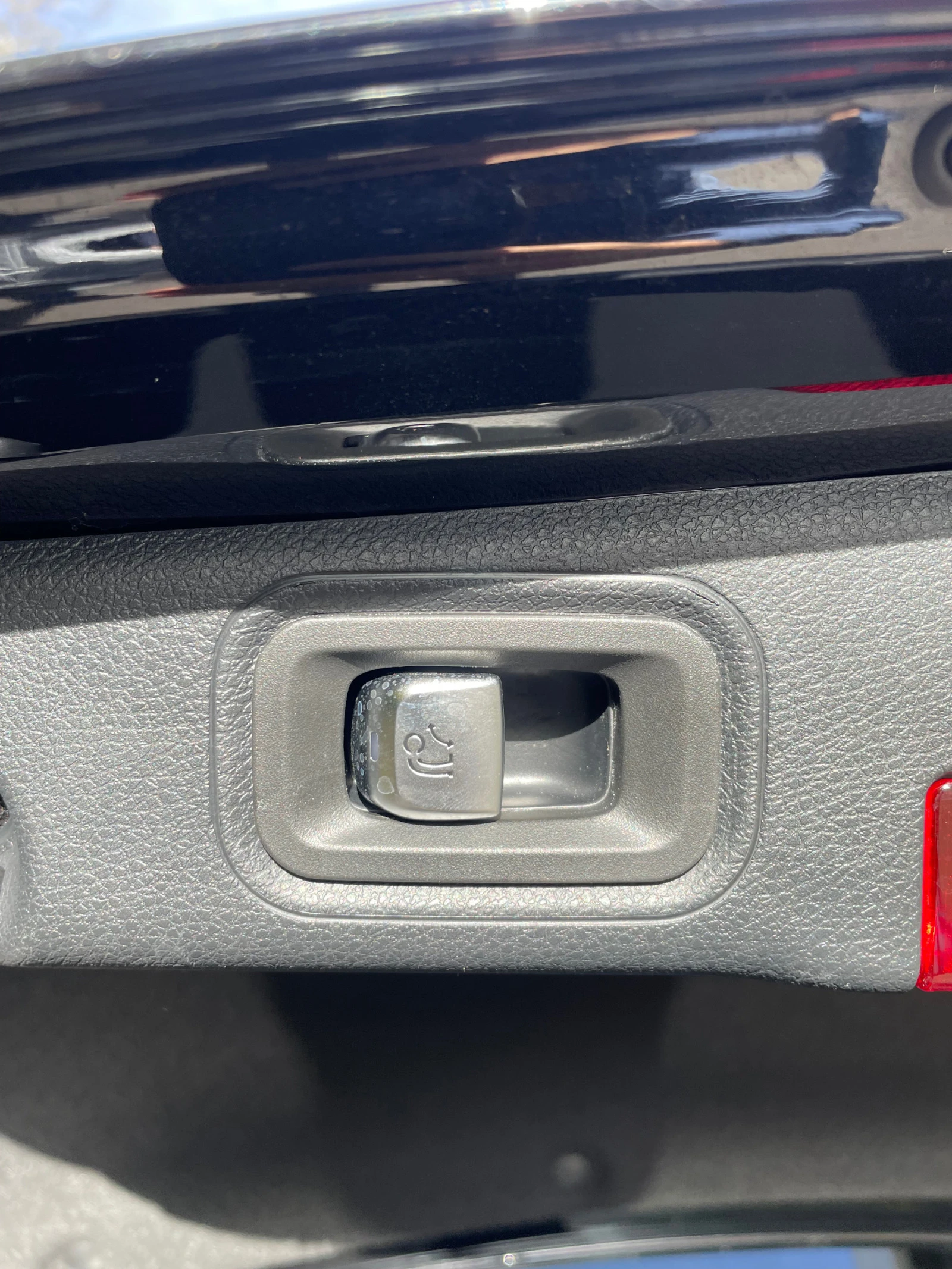 Mercedes-Benz E 220 AMG - ����������� | Mobile.bg � ����������� 15