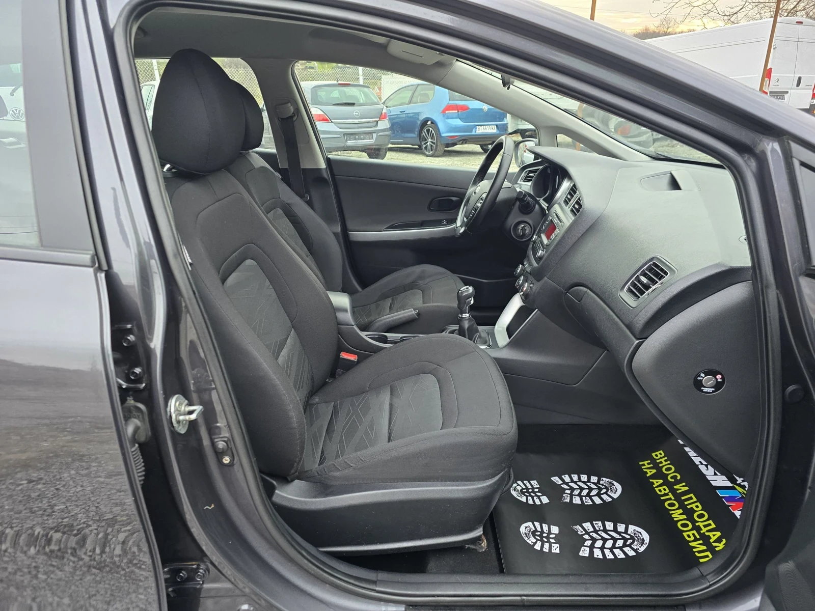Kia Ceed 1.4 CRDI 90 К.С. / КЛИМА / ЕВРО 5 | Mobile.bg — изображение 12