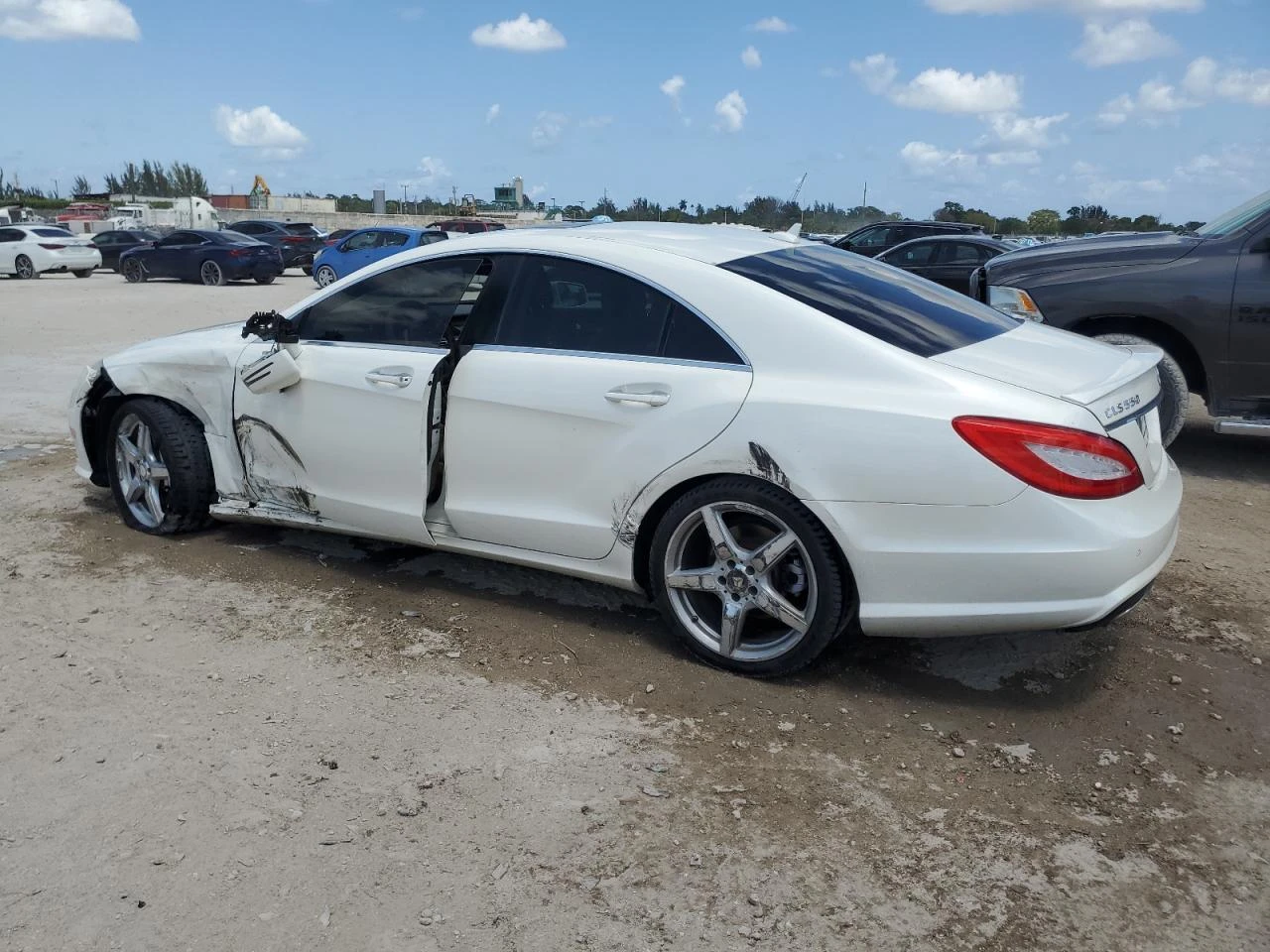Mercedes-Benz CLS 500 550  - изображение 4