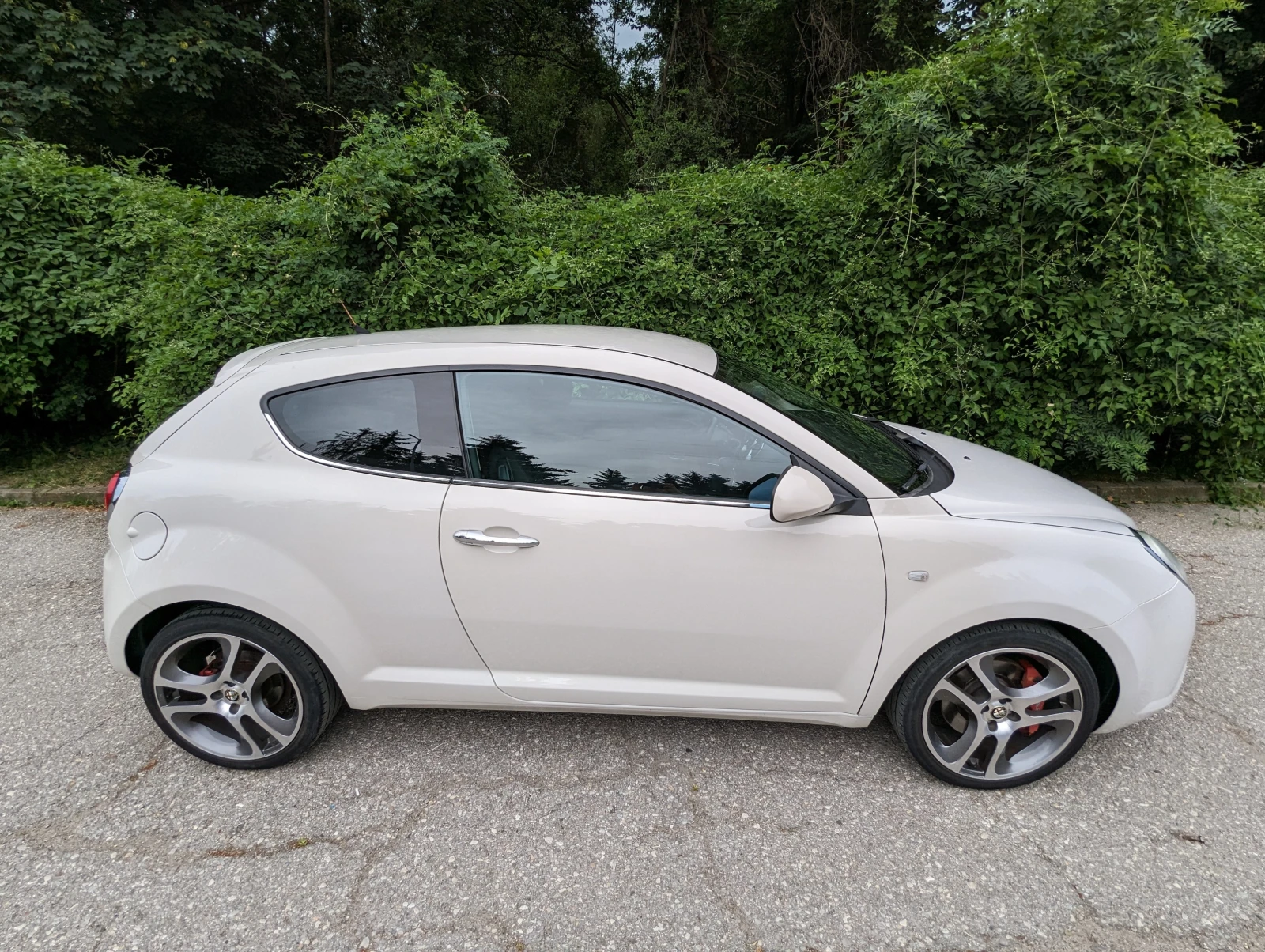 Alfa Romeo MiTo  - изображение 3