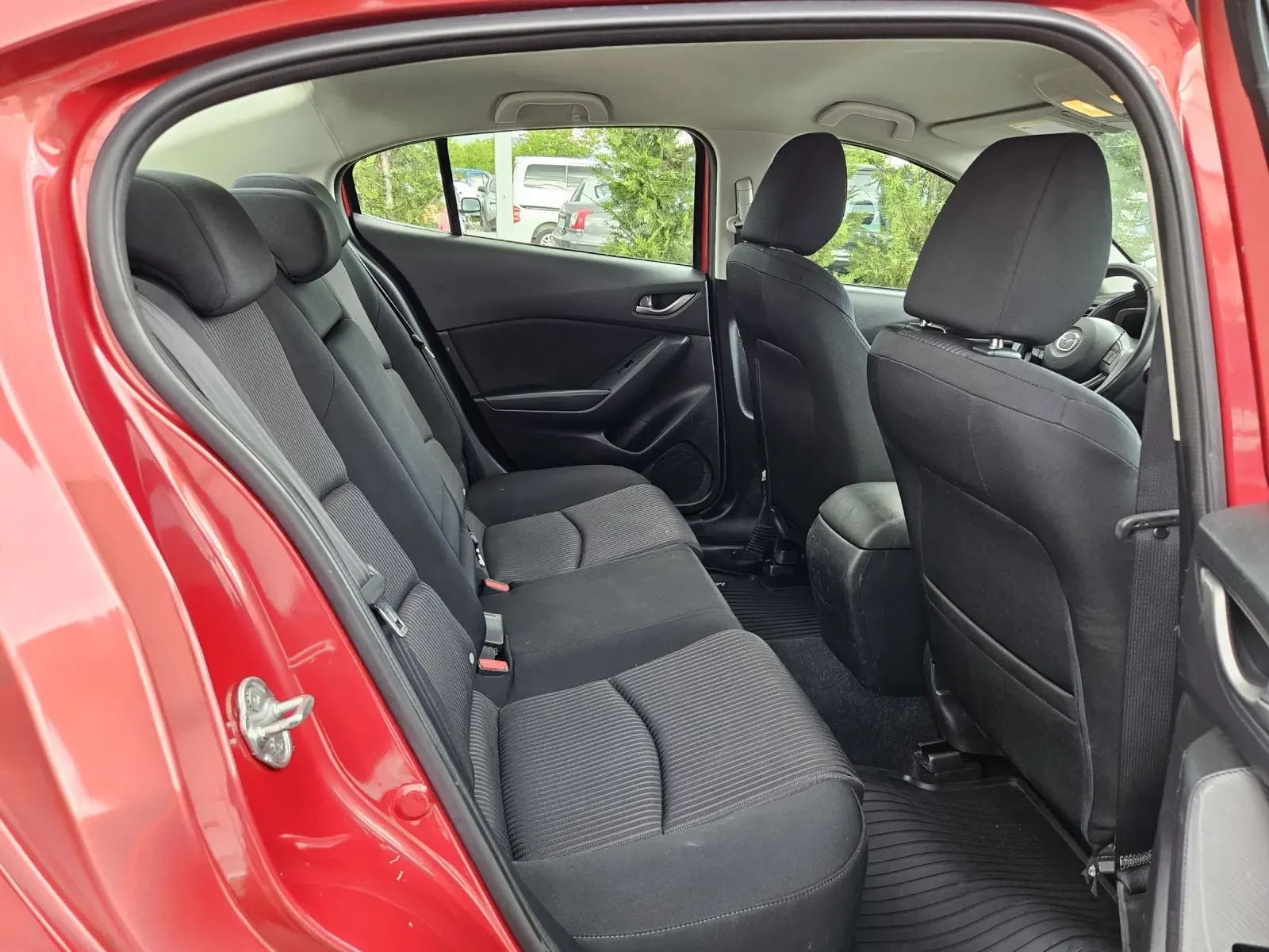 Mazda 3 2.0i-158= = 153.000= =   | Mobile.bg   14