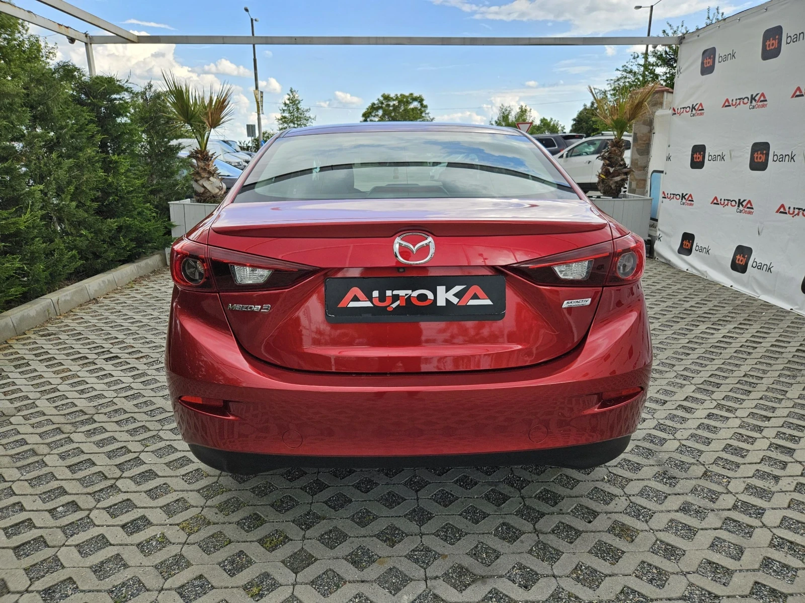 Mazda 3 2.0i-158кс= АВТОМАТ= 153.000км= КАМЕРА= АВТОПИЛОТ  - изображение 4