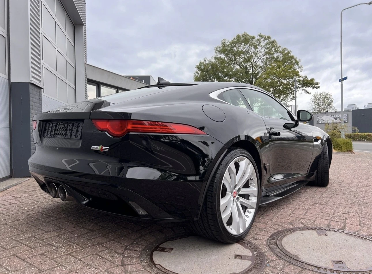 Jaguar F-Type S AWD - изображение 3