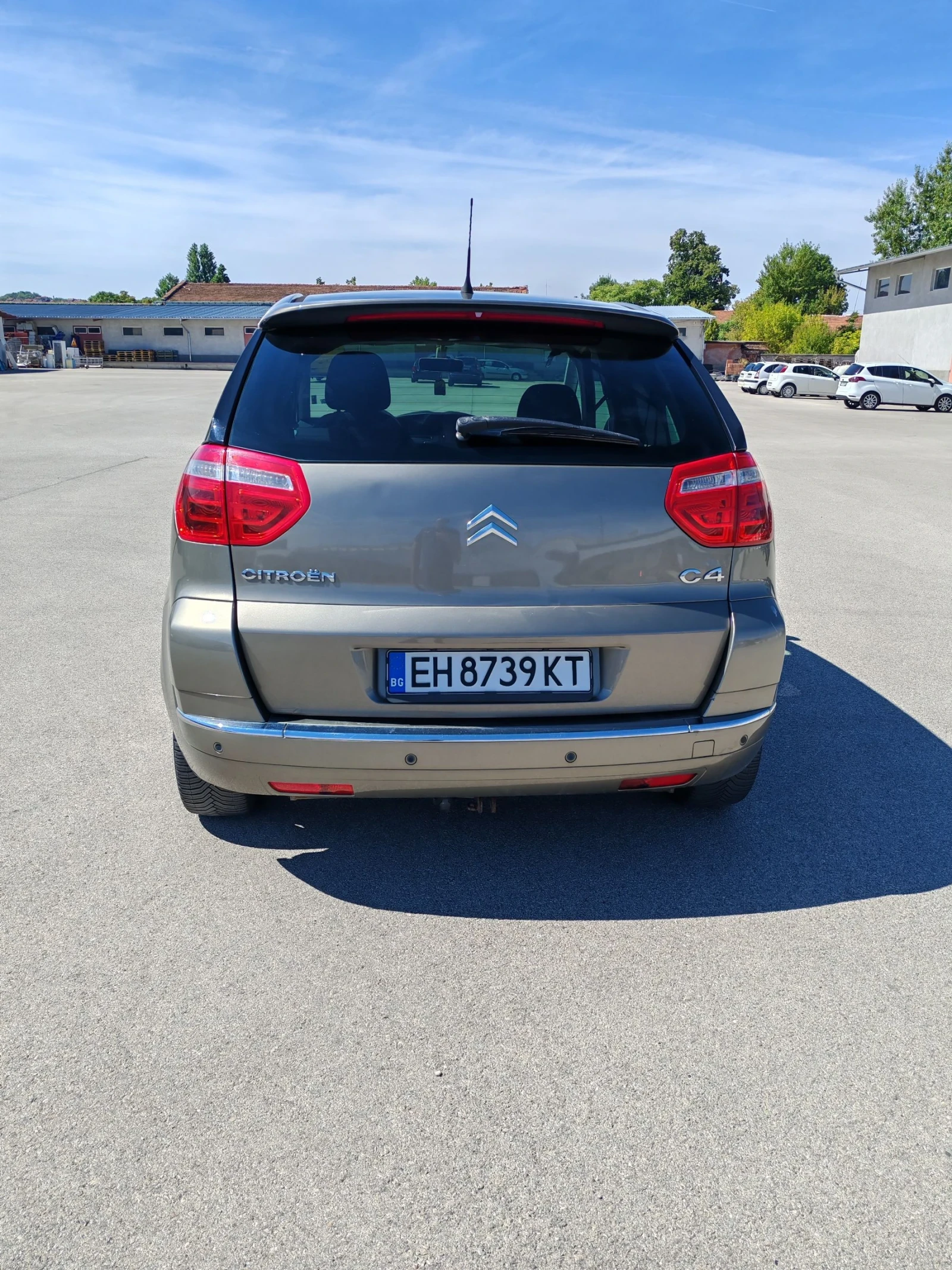 Citroen C4 Picasso 1.6HDI - изображение 3