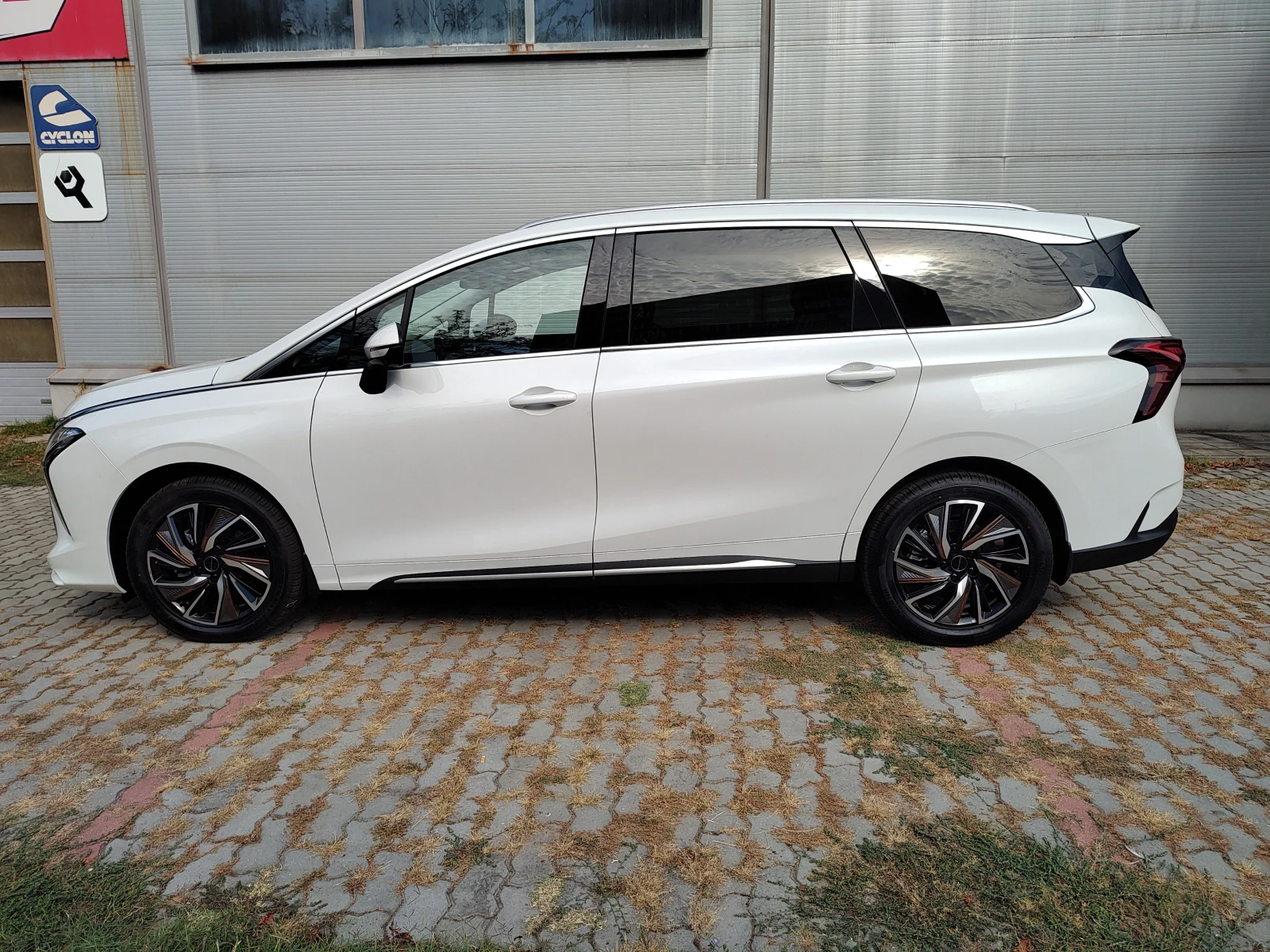 DONGFENG M4-YACHT Face Lift 1.5t - изображение 8