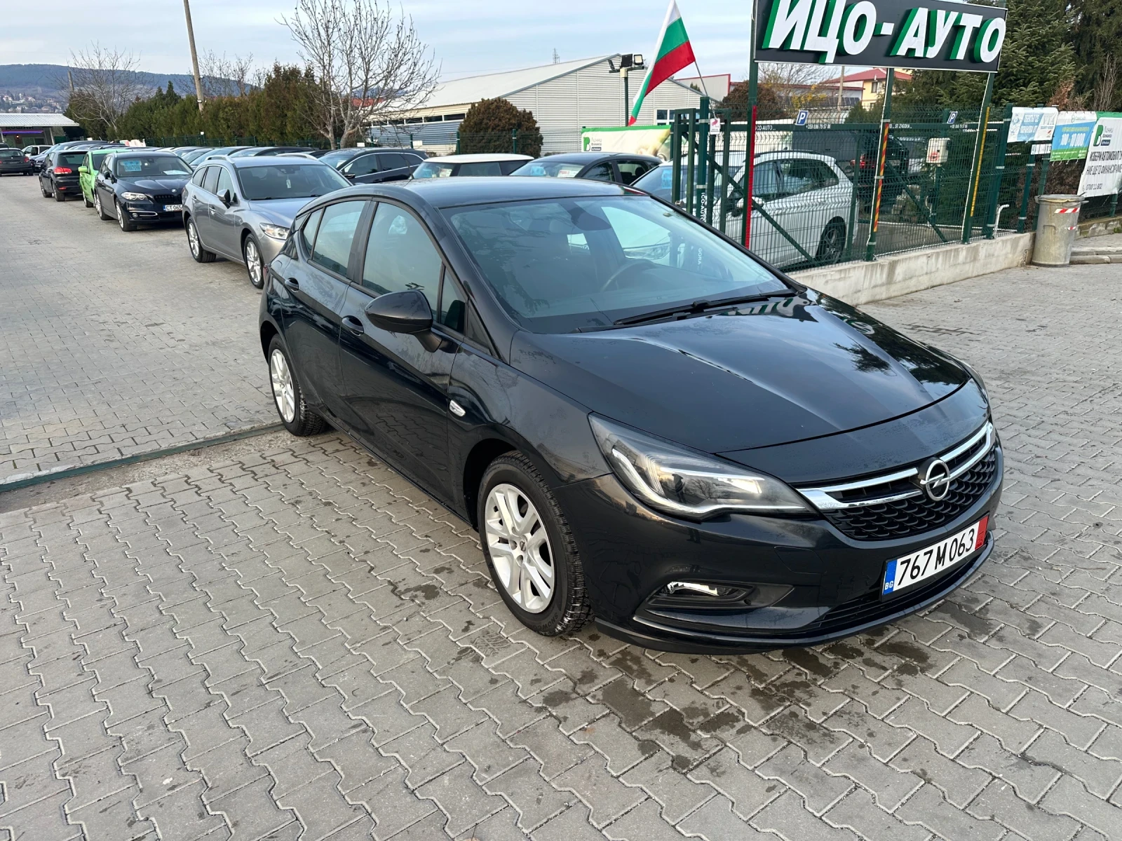 Opel Astra 1.6tdi Euro6 CarPlay  LED  - изображение 3