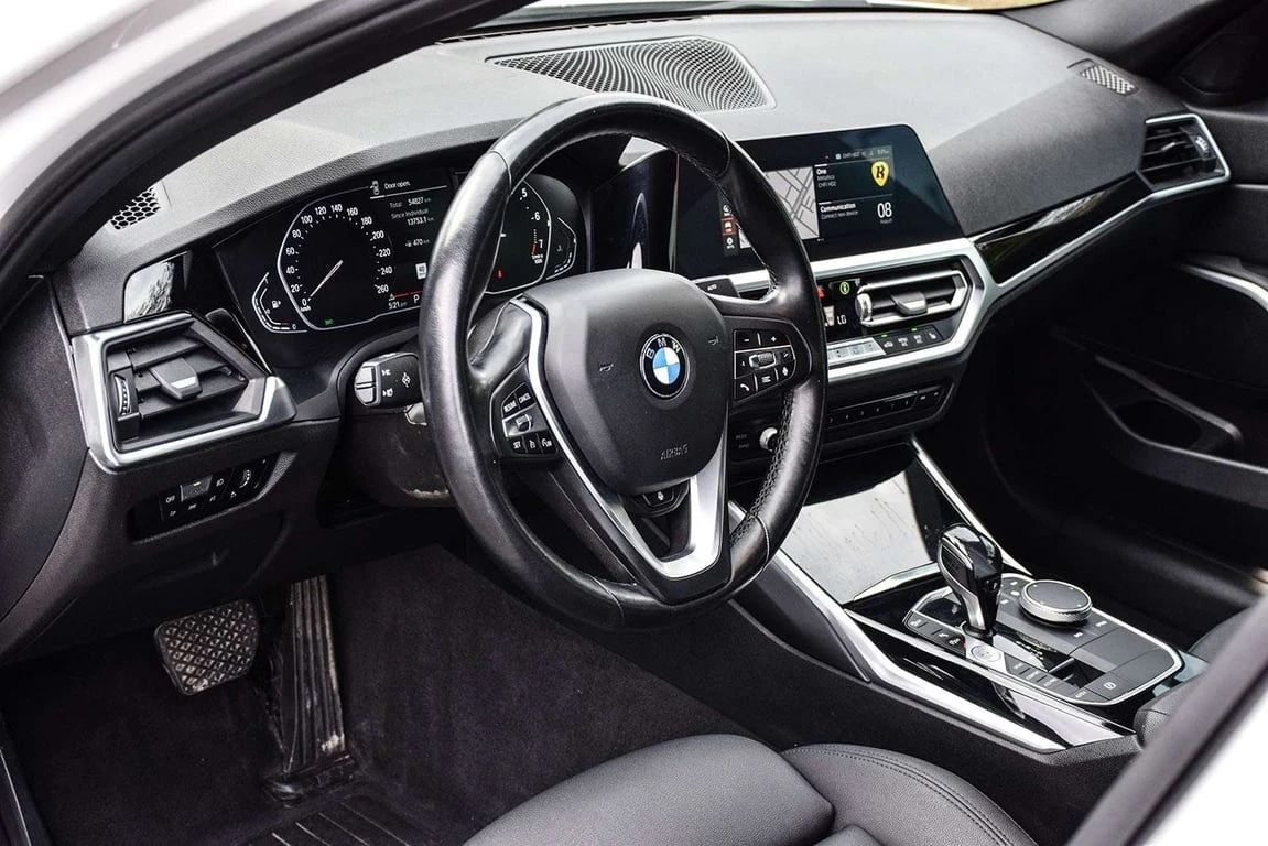 BMW 330 * xDrive * CARFAX * ���� �� �� | Mobile.bg � ����������� 13