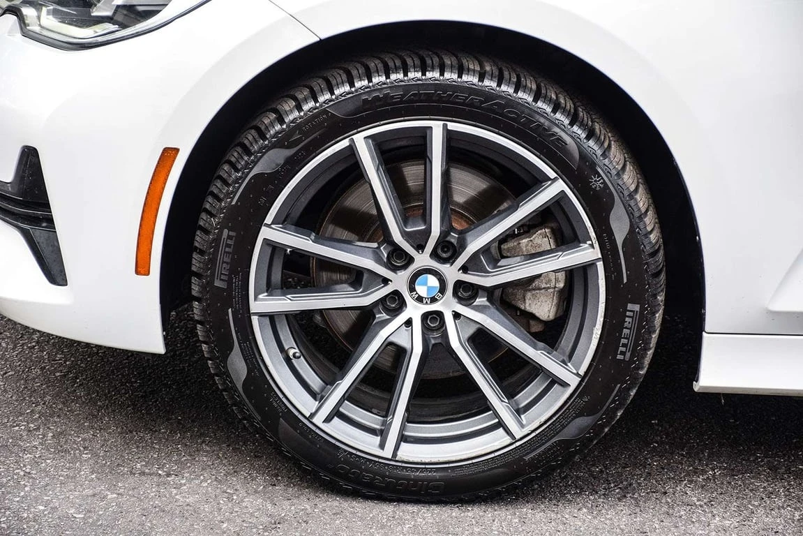 BMW 330 * xDrive * CARFAX * ���� �� �� | Mobile.bg � ����������� 11