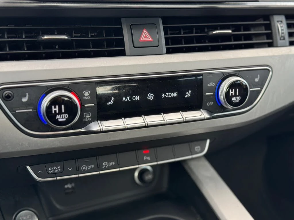 Audi A4 45TFSI* Quattro* Komfort* АвтоКредит* (ЦЕНА ДО БГ), снимка 13 - Автомобили и джипове - 53771565