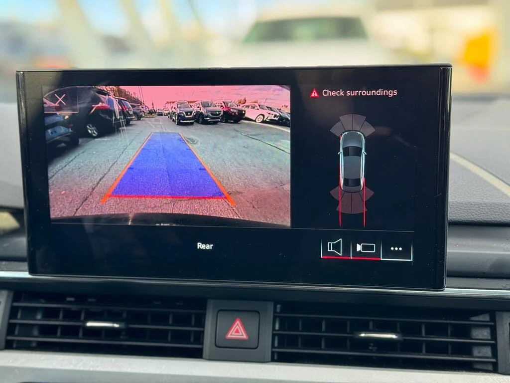 Audi A4 45TFSI* Quattro* Komfort* АвтоКредит* (ЦЕНА ДО БГ), снимка 12 - Автомобили и джипове - 53771565